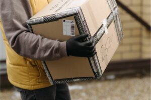 Retour colis en logistique